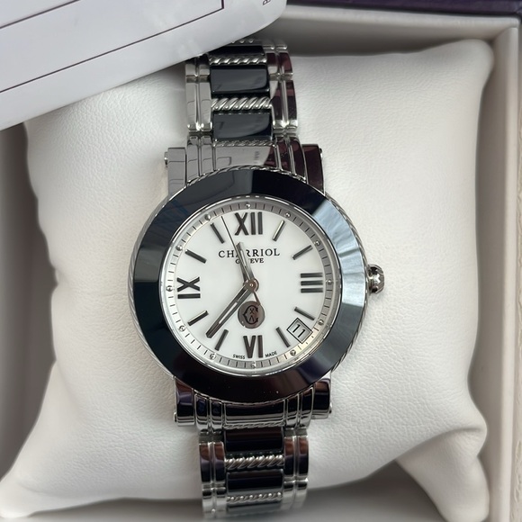 Charriol Black and Silver 25th anniversary unused watch - Picture 2 of 16